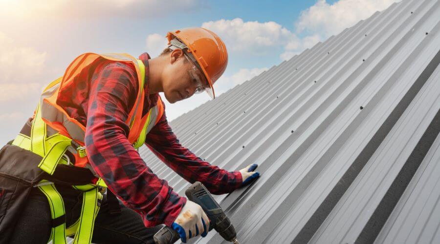 Professional metal roof installation in Oregon, IL